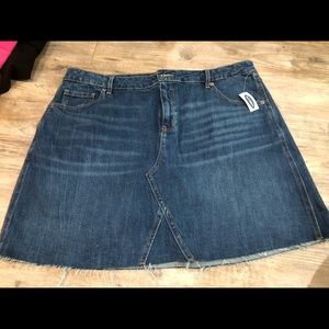 NWT High Waisted Old Navy Denim Skirt with distressed hem